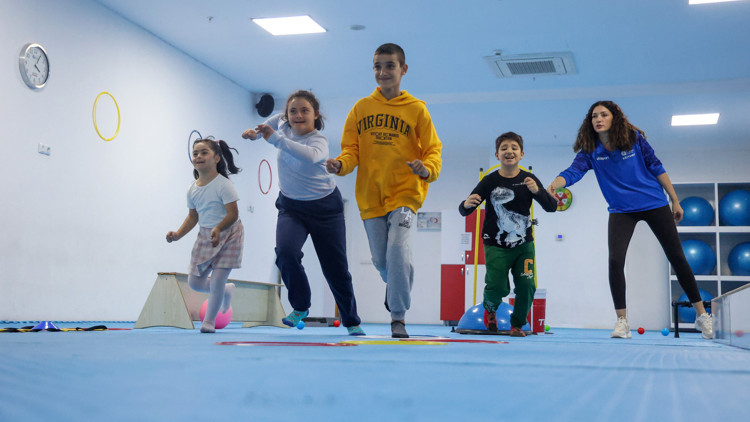 Büyükşehirden özel gereksinimli bireyler için spor kursu