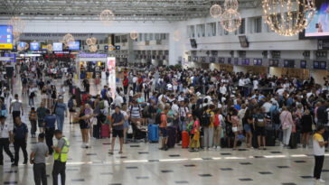 Antalya Havalimanında kasım trafiği; 1,7 milyon yolcuya hizmet verildi