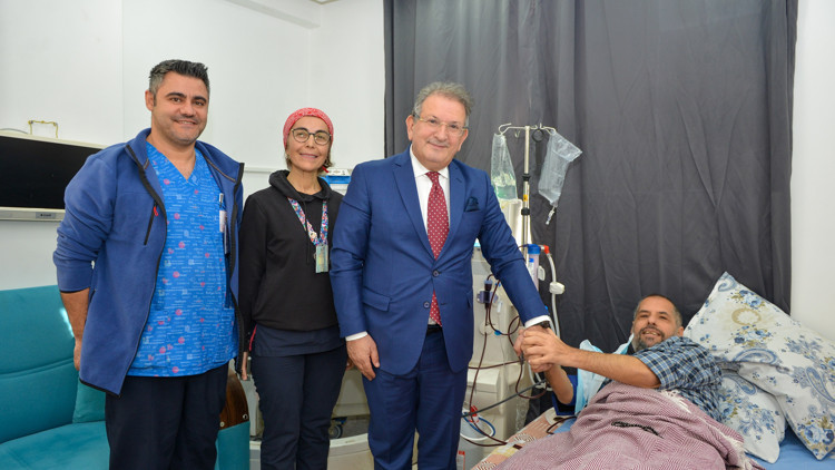 Antalyada evde diyaliz uygulaması başarıyla sürdürülüyor