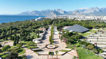 Antalya Büyükşehire 27nci çevre ödülü