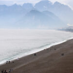 Antalya’da beklenen yağmur etkili oldu