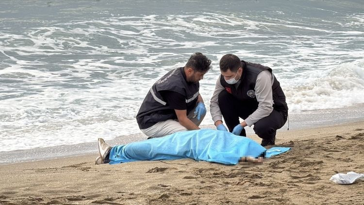 Antalya sahilinde Endonezyalı bir kadının cesedi bulundu