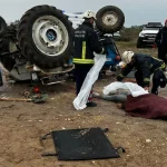 Aksu'da traktörün altında kalan 2 gençten biri hayatını kaybetti