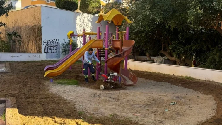 Alanya'da çocuk parkları güvenli hale getiriliyor