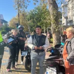 Alanya’da kasksız sürücülere hem ceza hem kask