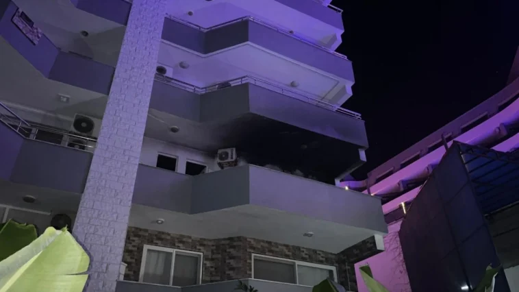 Alanya’daki apartman yangını büyümeden söndürüldü