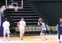 Anadolu Efes, Antalya’da oynanacak Bayern Münih maçına hazır