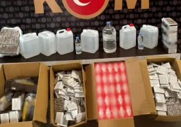 Antalya polisi 11 kaçakçıyı yakaladı