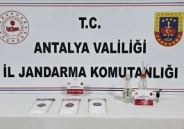 Antalya’da jandarmadan uyuşturucu operasyonu