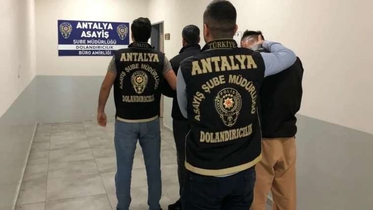 Antalya’da sahte polis operasyonu: 1 tutuklama