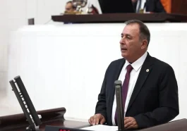 Antalya'da yapılmayan Atatürk Sergisi TBMM gündeminde