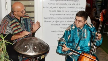 Antalya'nın ilk çadır tiyatrosu