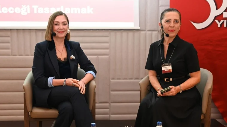 Arzu Kaprol ANSİAD’da geleceğin tasarımını anlattı
