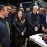 Başkan Vekili Büşra Özdemir’den hal esnafına ziyaret