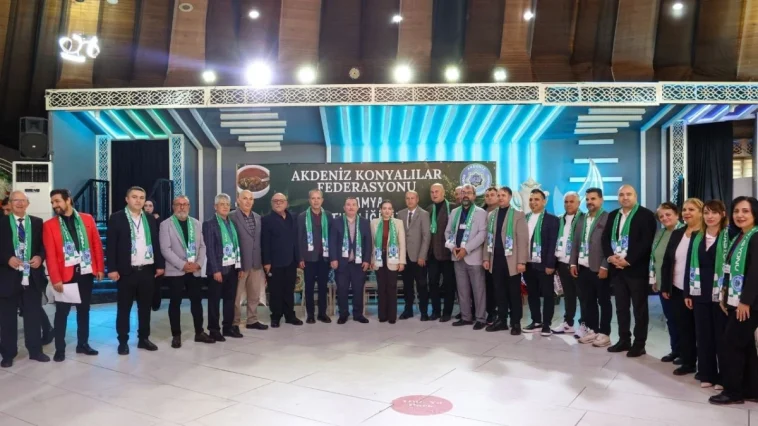 Başkan Vekili Özdemir Konyalılarla buluştu