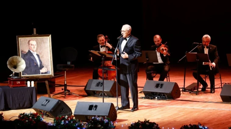 Büyükşehir Atatürk’ü 'Hasret' konseriyle andı