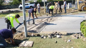 Büyükşehir Manavgat’ın sinyalizasyon altyapısını yeniliyor