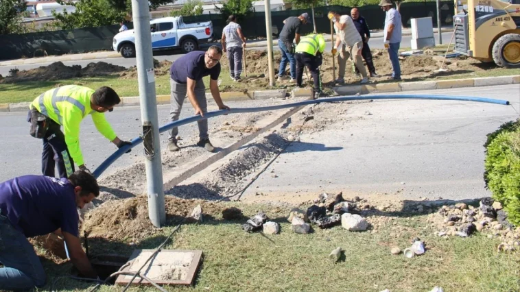 Büyükşehir Manavgat’ın sinyalizasyon altyapısını yeniliyor