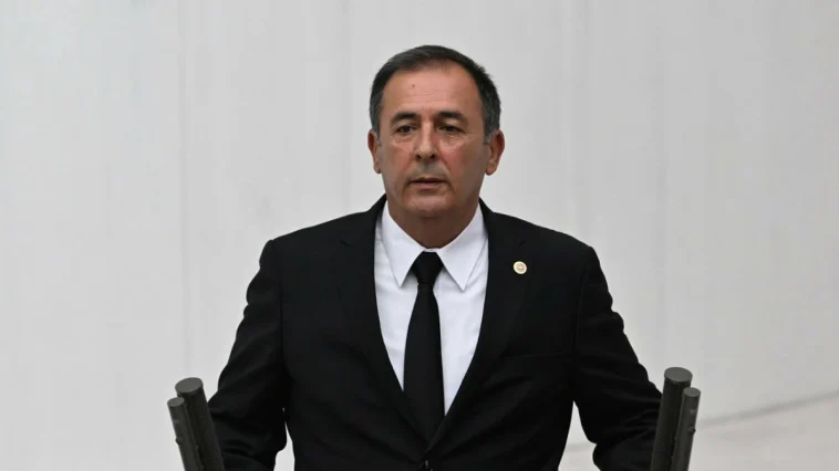 CHP’li Erdem: Yoksulluk gizleniyor, kaynaklar israfa gidiyor