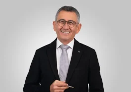 'Cumhuriyeti ve demokratik değerleri korumalıyız'