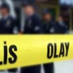 Ev arkadaşını tuvalette ölü buldu