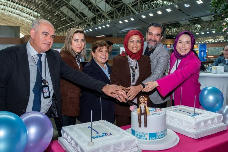 image_750x_6925c9578e1ca-1