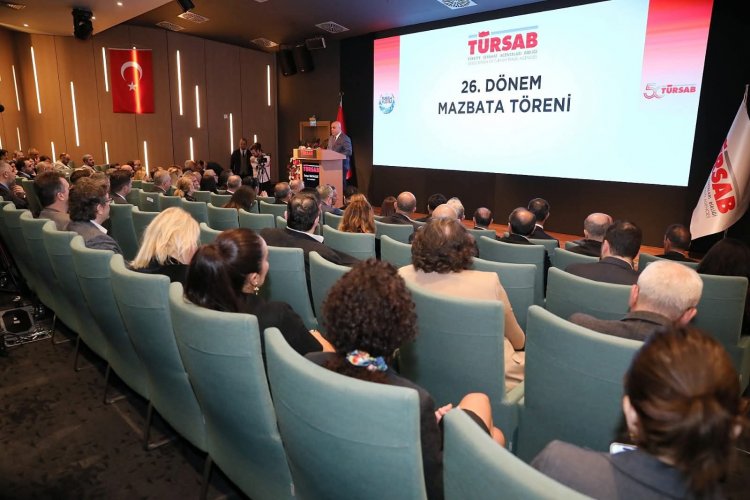 image_750x_6929be7c83bc3-1