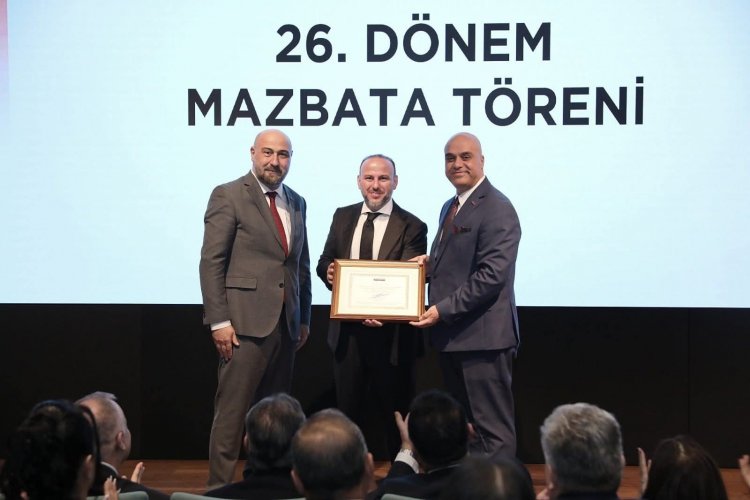 image_750x_6929bea2a3d98-1