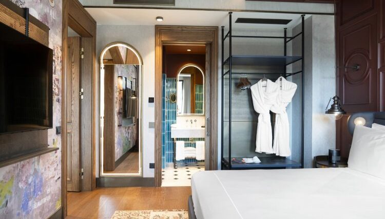 HİLTON, TÜRKİYE’DE LİFESTYLE OTEL PORTFÖYÜNÜ BÜYÜTÜYOR