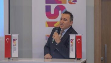 İSTANBUL TURiZM DERNEĞİ’NDE MURTAZA KALENDER GÜVEN TAZELEDi