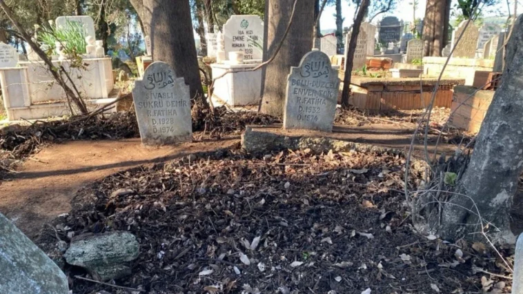 İsimsiz mezarlar sahiplerini arıyor