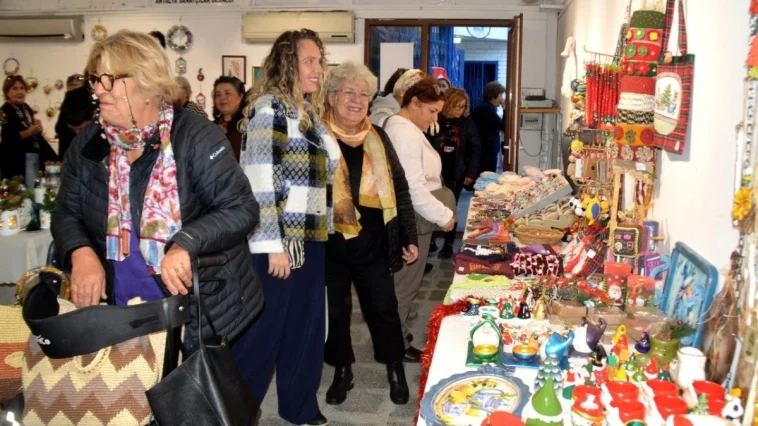 Kadın sanatçılardan el emeği sergisi