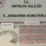 Kaş'ta jandarmadan kahvehaneye kumar baskını