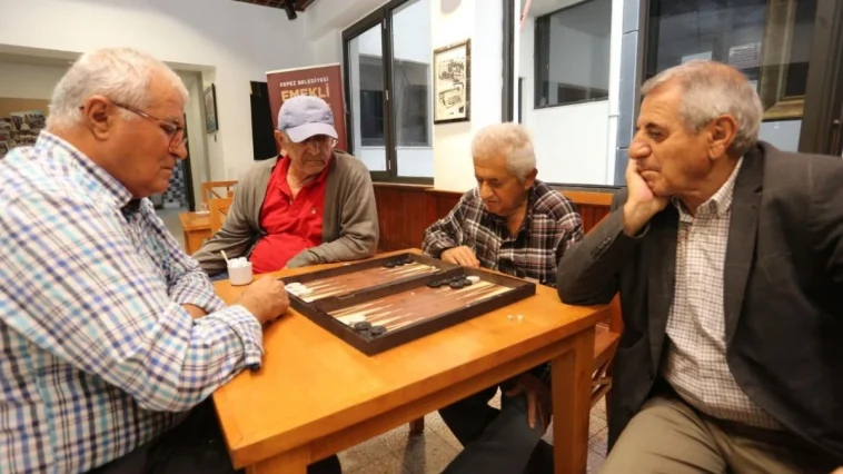 Kepez Belediyesi’nden emeklilere sosyal yaşam alanı