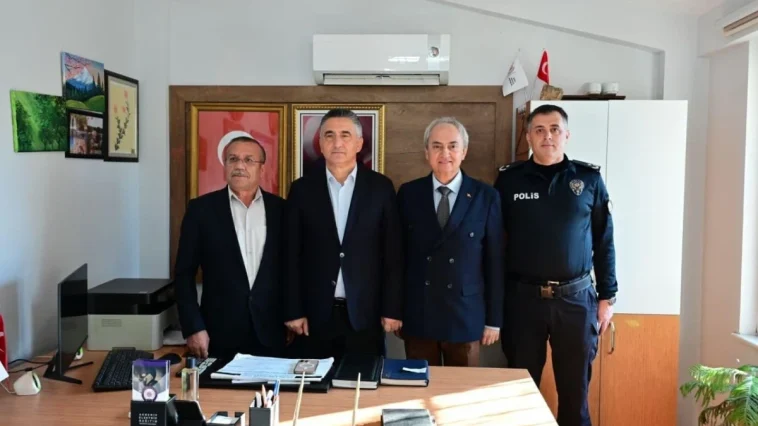 Kepez'de Kaymakam ve Belediye Başkanı Şafak ziyareti