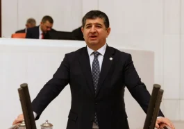 Kepez’de okul yetersizliği Meclis’te