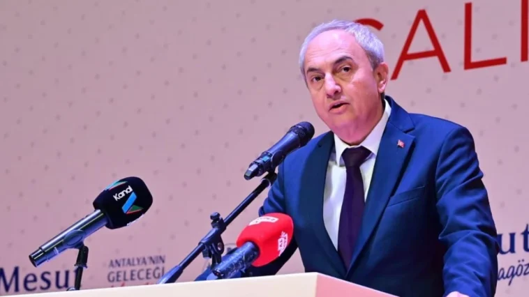 Kocagöz, ‘Antalya UNESCO Dünya Kitap Başkenti’ hedefini Kepez’den duyurdu