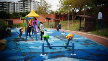 Konyaaltı’nın parklarına güvenlik kameraları yerleştiriliyor