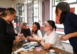 Kullanılmayan kumaşlar yılbaşı maskotu oldu