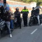 Manavgat’ta motosikletlilerin kask ve eldiven kullanım oranı yüzde 90