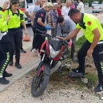 Manavgat'ta otomobil ile motosiklet çarpıştı: 2 yaralı