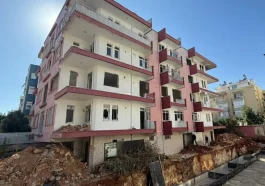 Metruk binadaki yangında erkek cesedi çıktı