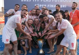 Plaj Futbolu Türkiye şampiyonu Alanya Belediyespor