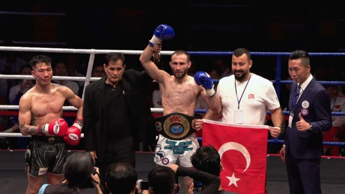 Türk sporcu Uğurlu, Muay Thai'de kıtalararası arenada şampiyon oldu
