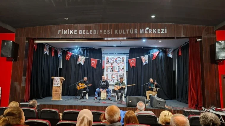 Uluslararası İşçi Filmleri Festivali Finike'de başladı