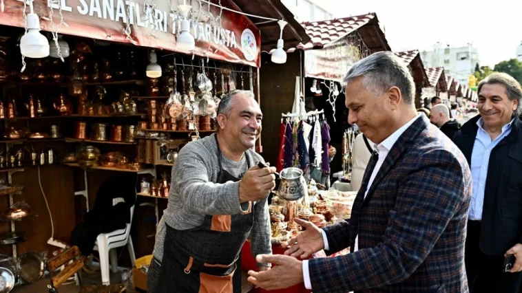 Uysal'dan Yeni Yıl Çarşısı daveti