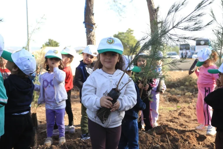 Yangın sonrası Antalya'ya umut ektiler