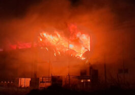 Antalyada soğuk hava deposunda yangın