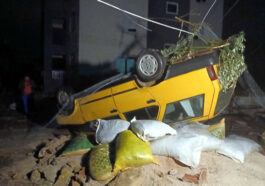 Antalya’da hortum; çatılar uçtu, seralar ve araçlar zarar gördü