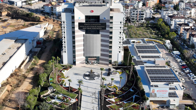 Antalyada belediye şirketi üzerinden 399,5 milyon liralık vurgun iddiası; 14 gözaltı